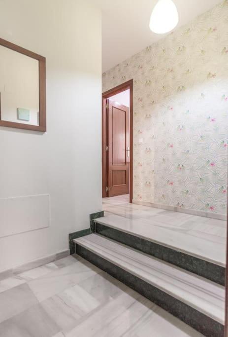 Bright, Quiet And Nice Ground Floor In The Center Málaga Eksteriør bilde